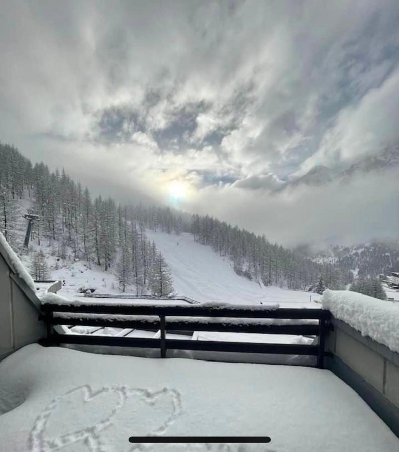 Апартаменты Monolocale La Terrazza Sulla Neve-Cervinia Брей-Червиния Экстерьер фото